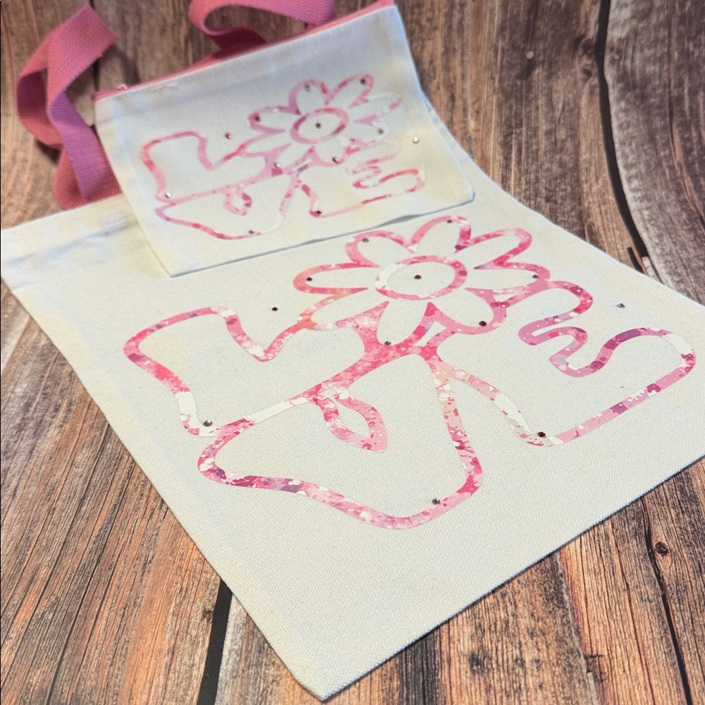 NEW Pink Floral Canvas Tote Bag & Pouch Set with Love Design Item #PHK6696